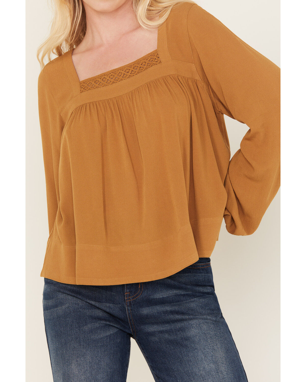 Cleo + Wolf Women's Long Sleeve Flowy Blouse