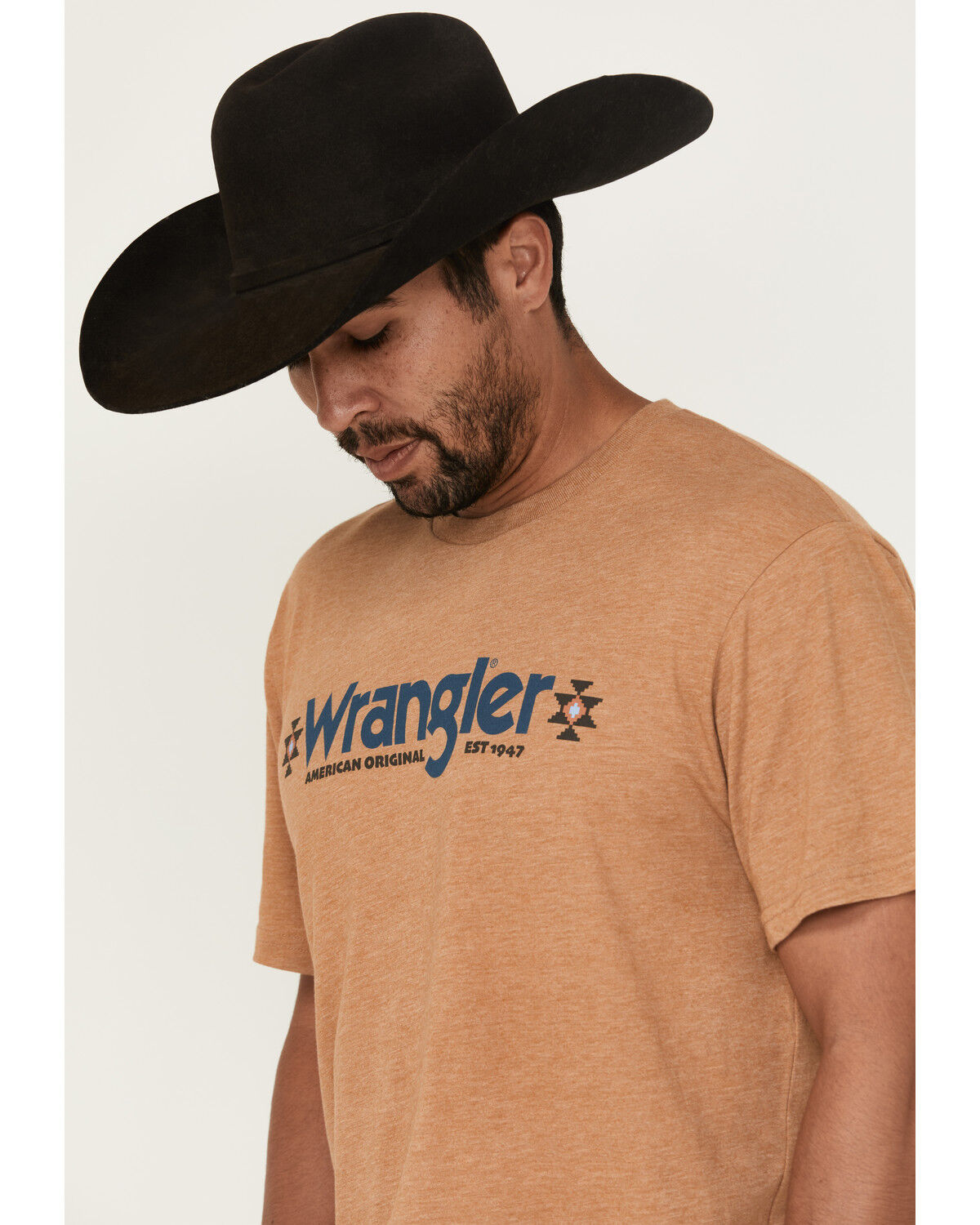 Wrangler Men's Logo Short Sleeve Graphic T-Shirt