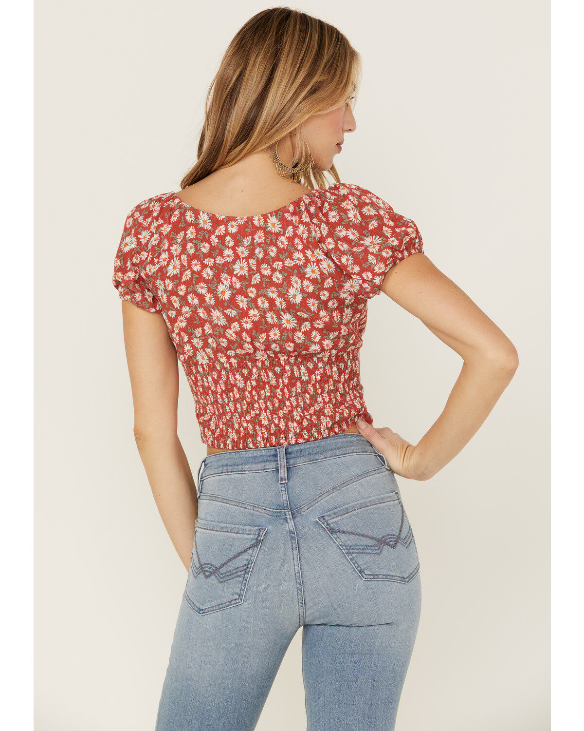 Idyllwind Women's Bay Cove Floral Crop Peasant Top