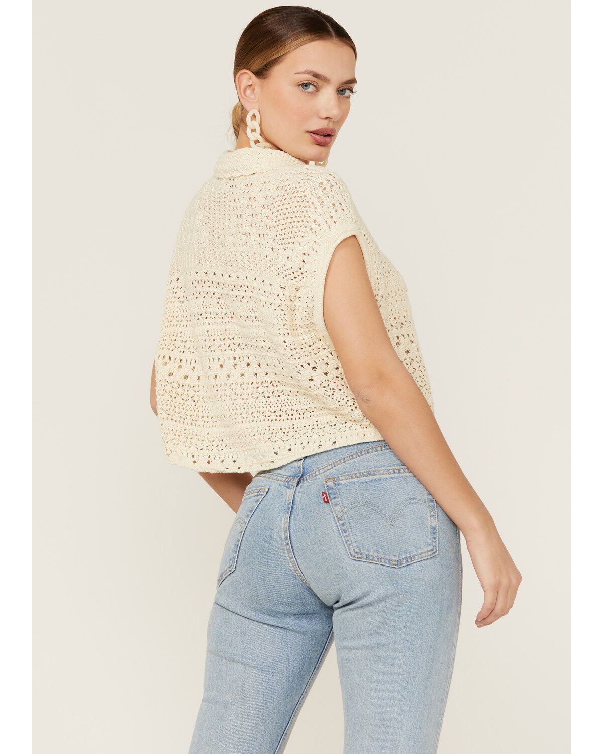 Beyond The Radar Women's Cream Crochet Sleeveless Sweater Top