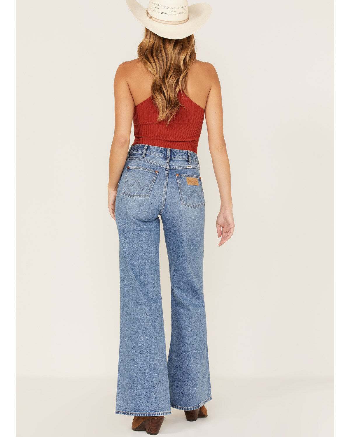 Wrangler Women's Light Wash Bonnie Loose Flare Wide Jeans