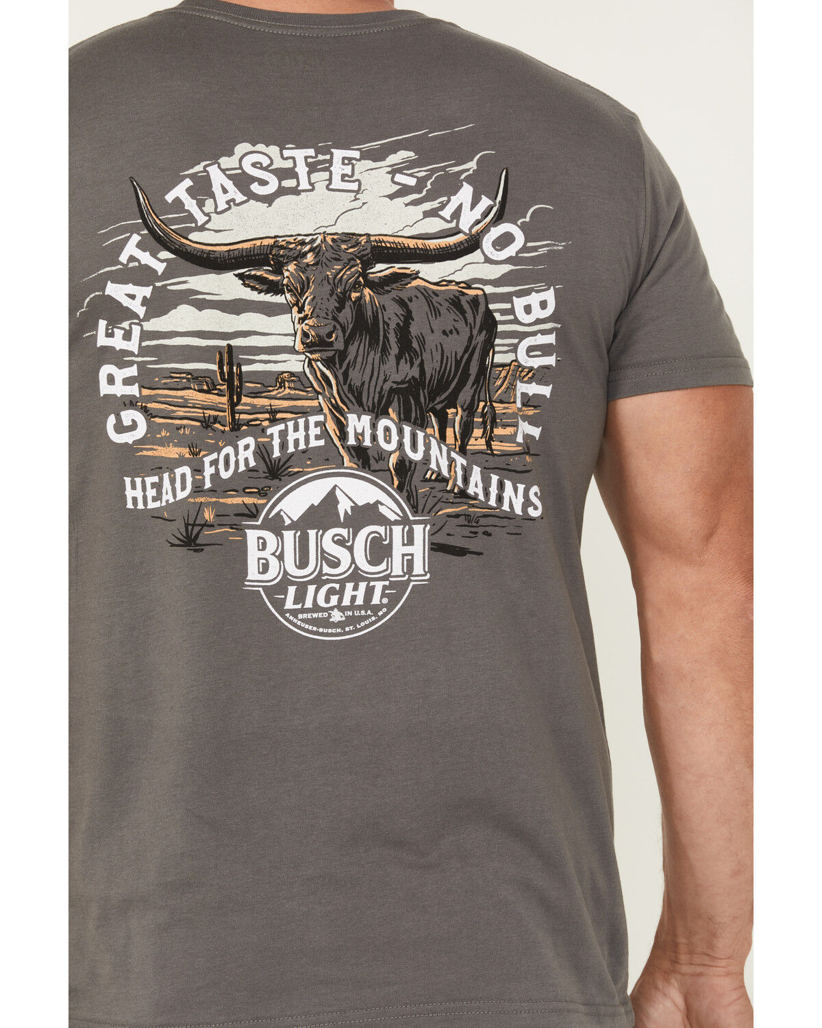 Buckwear Men's Busch No Bull Short Sleeve Graphic T-Shirt