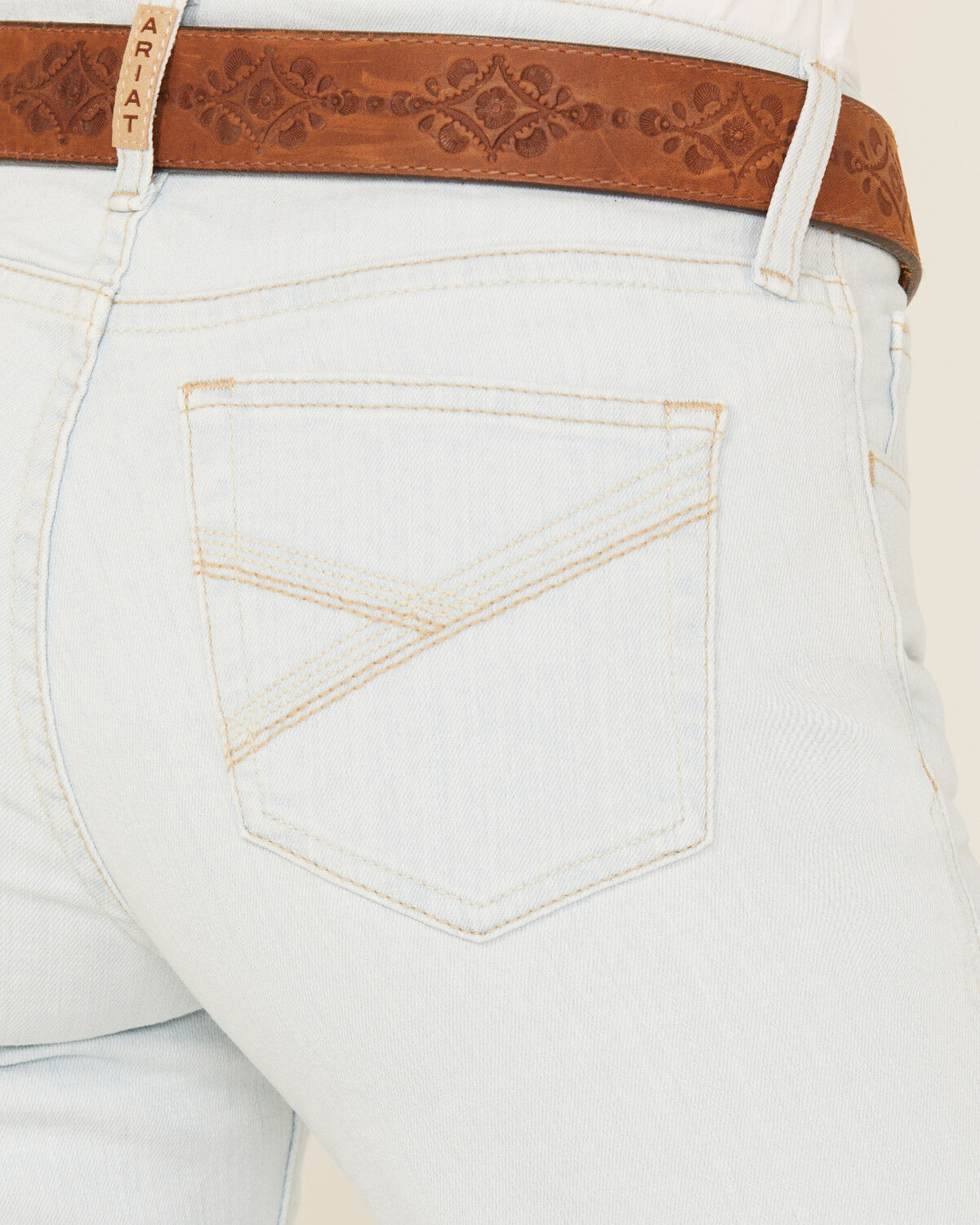 Ariat Women's Jordyn Light Wash Perfect Rise Trouser Stretch Denim Jeans