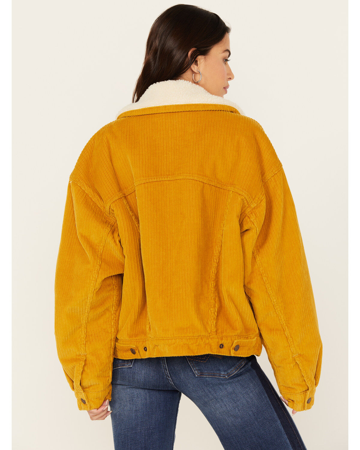 Levi's Women's 90's Corduroy Sherpa Trucker Jacket