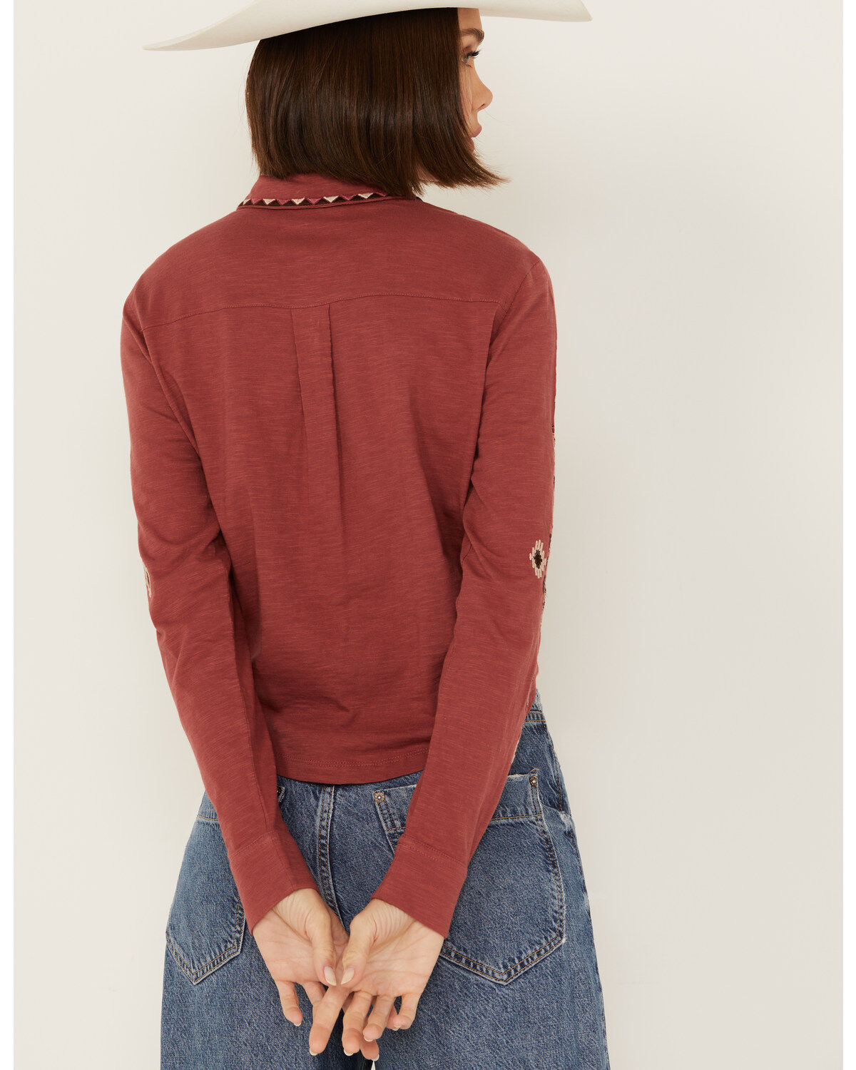 Shyanne Women's Embroidered Long Sleeve Tie Front Pearl Snap Shirt