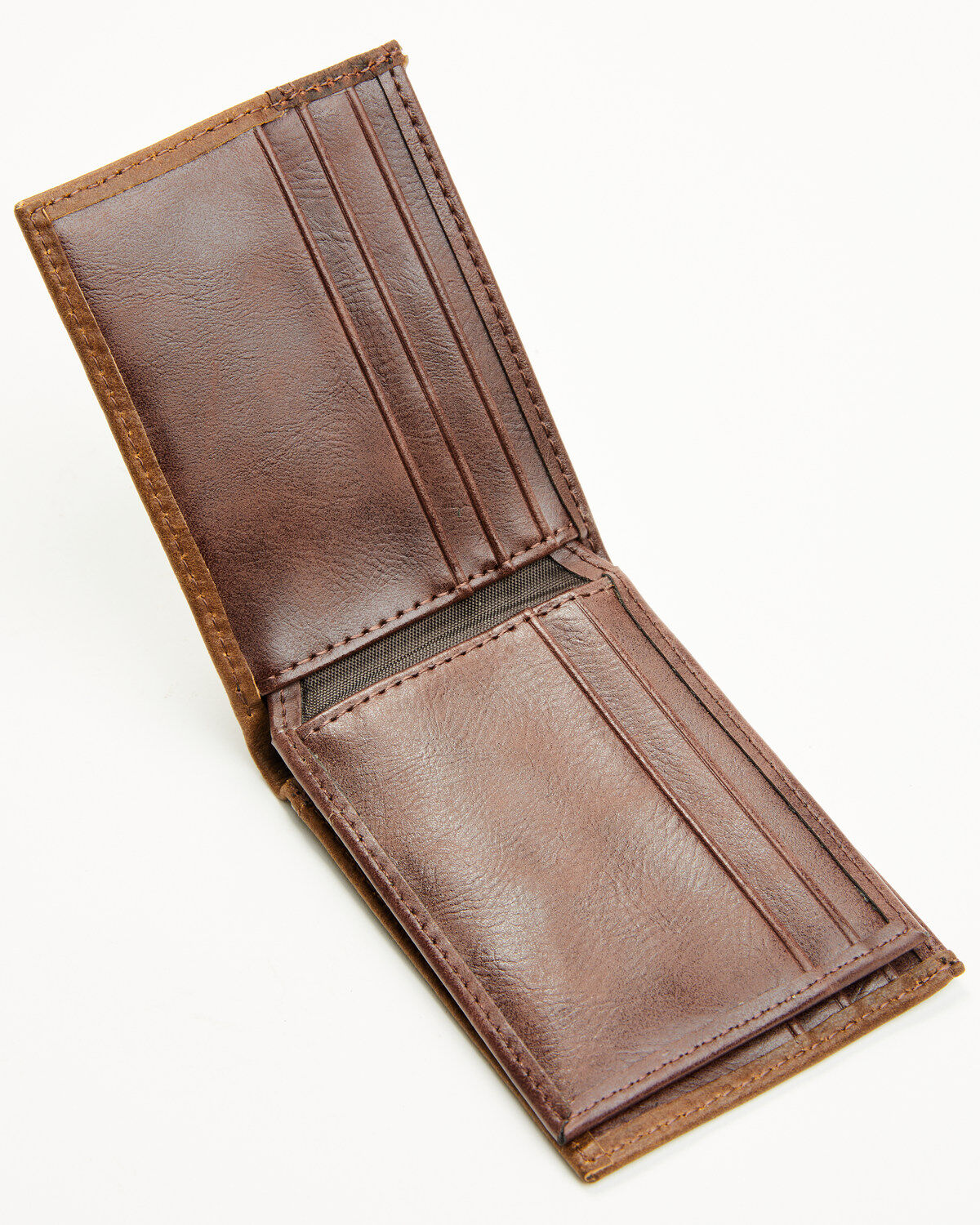 Cody James Men's Raw Hide Bi-Fold Wallet