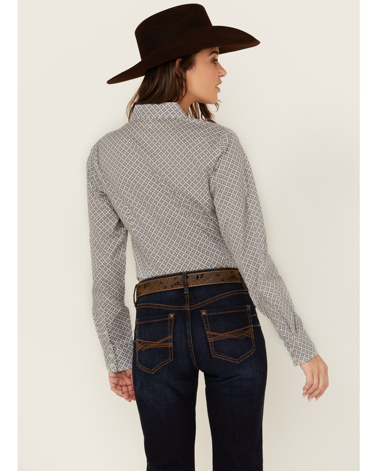 Cinch Women's Printed Long Sleeve Button-Down Western Shirt