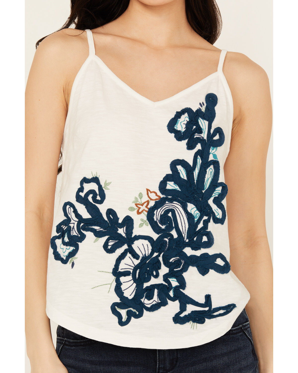 Shyanne Women's Floral Embroidered Tank
