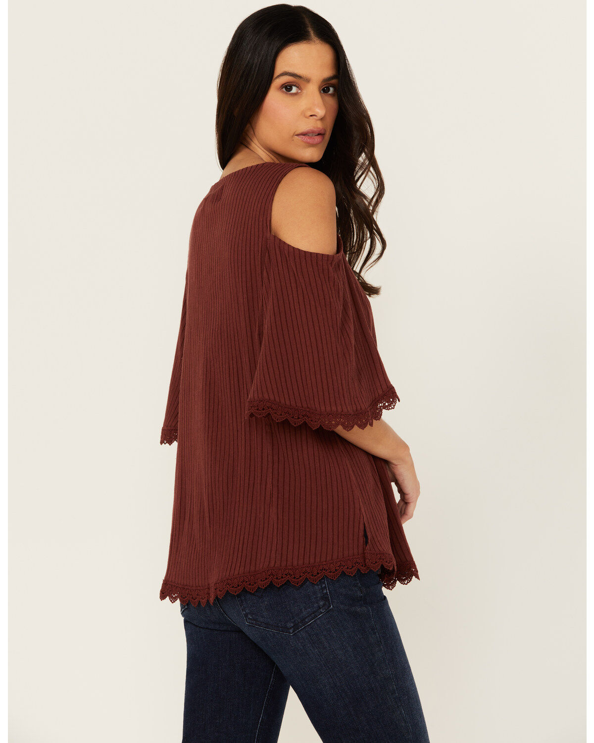 Shyanne Women's Short Sleeve Cold Shoulder Top