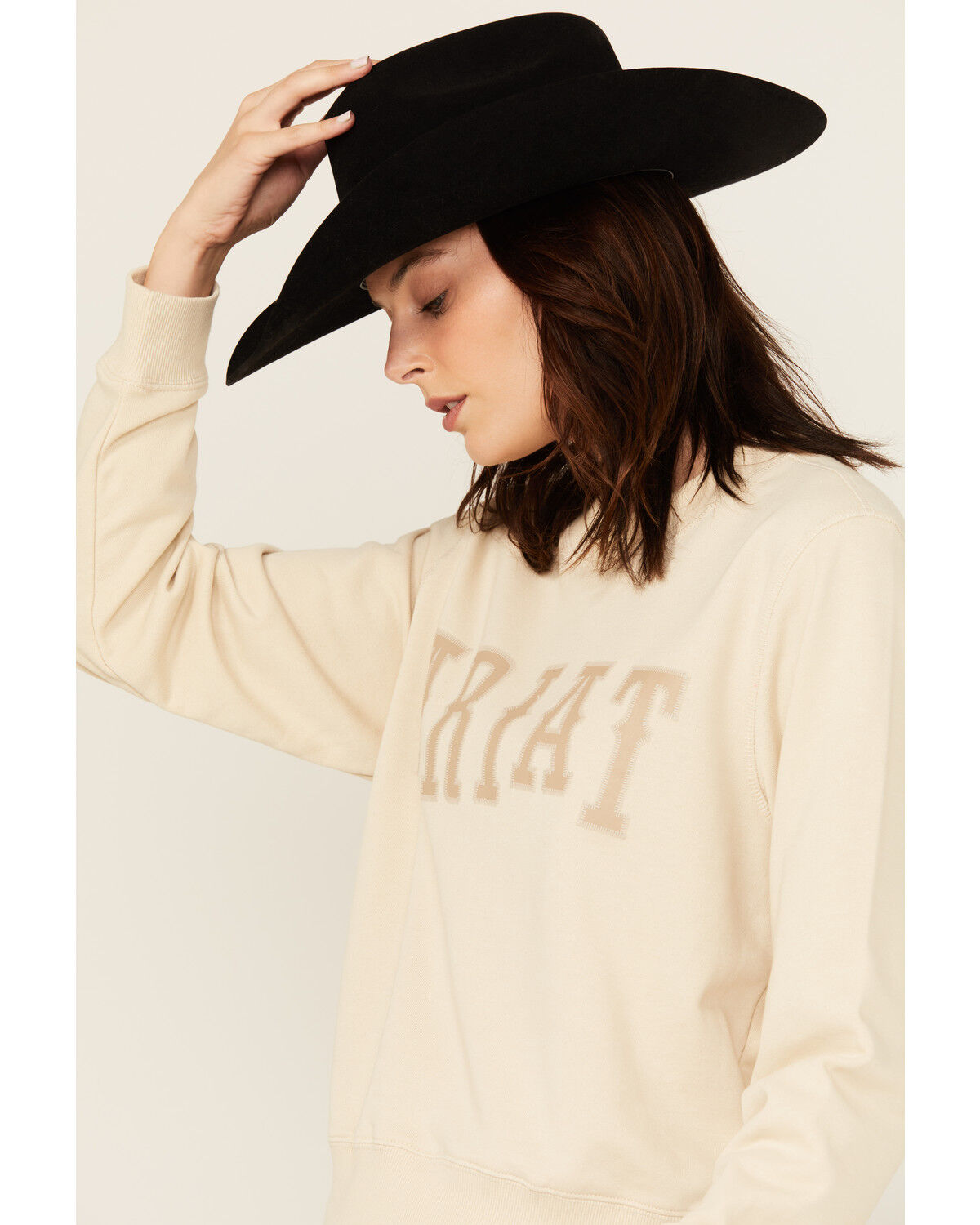 Ariat Women's Essential Logo Crewneck Sweatshirt