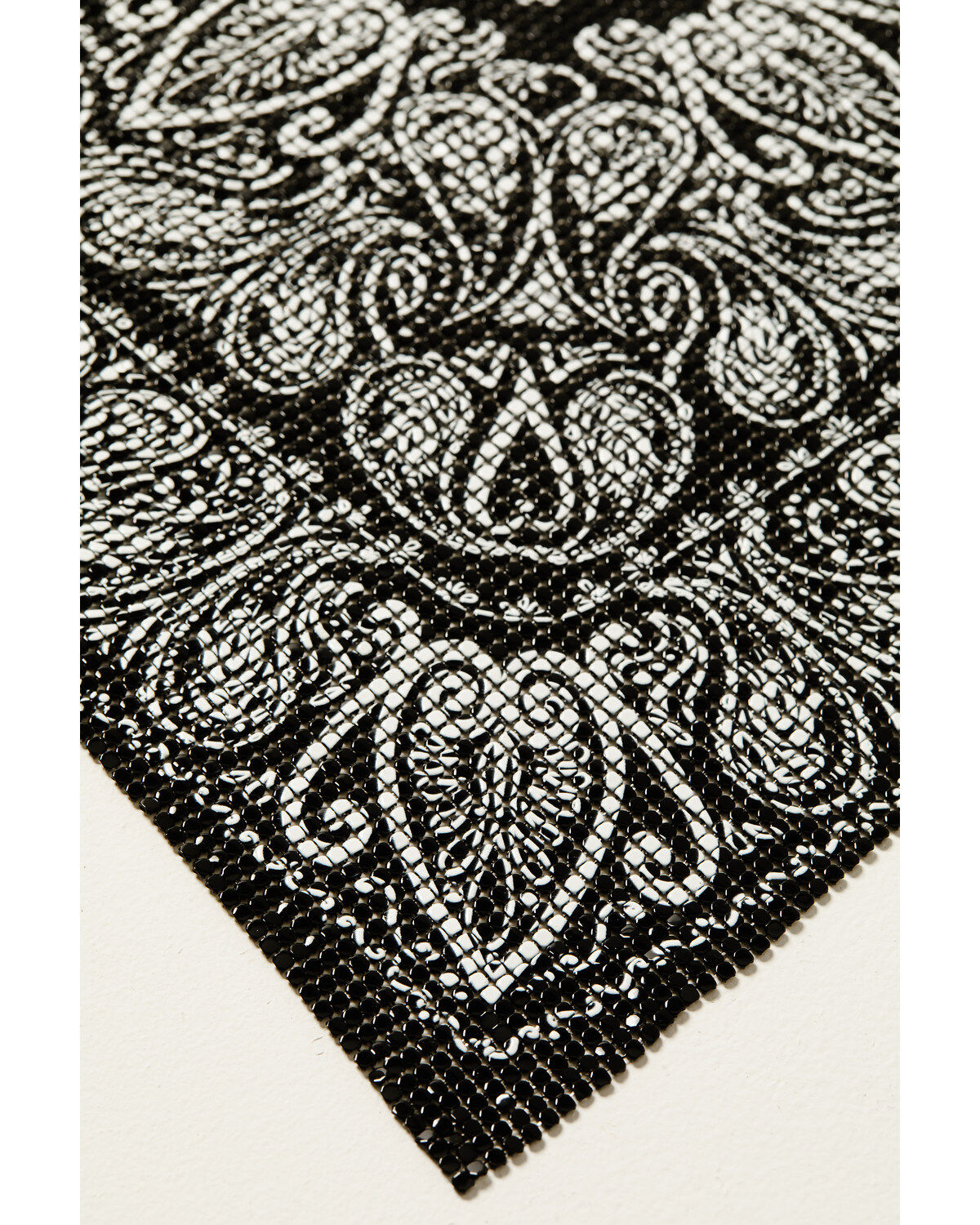 Idyllwind Women's Black Nashboro Bandana Mesh Necklace