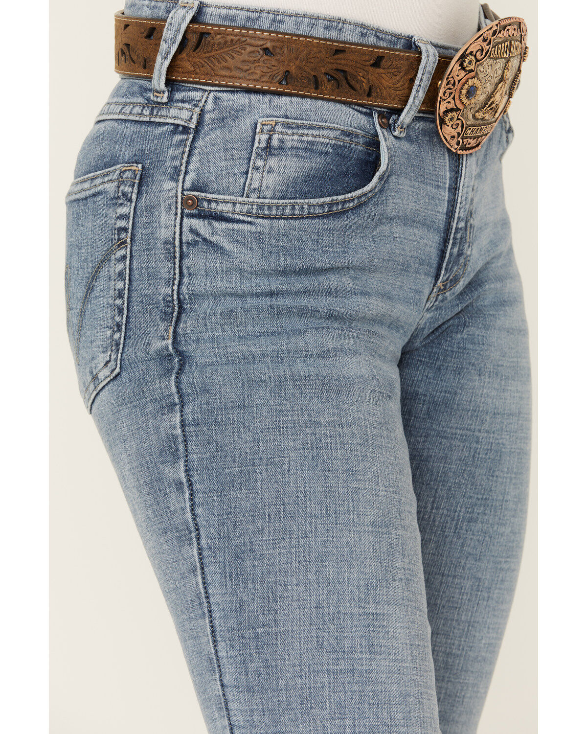 Wrangler Women's Essential Jayne Dark Wash Mid Rise Bootcut Stretch Denim Jeans