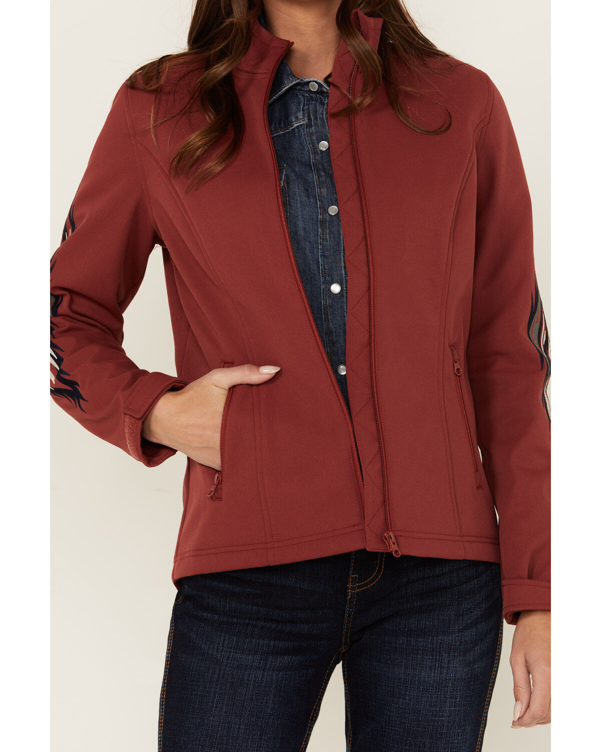 Shyanne Women's Kalo Embroidered Softshell Jacket