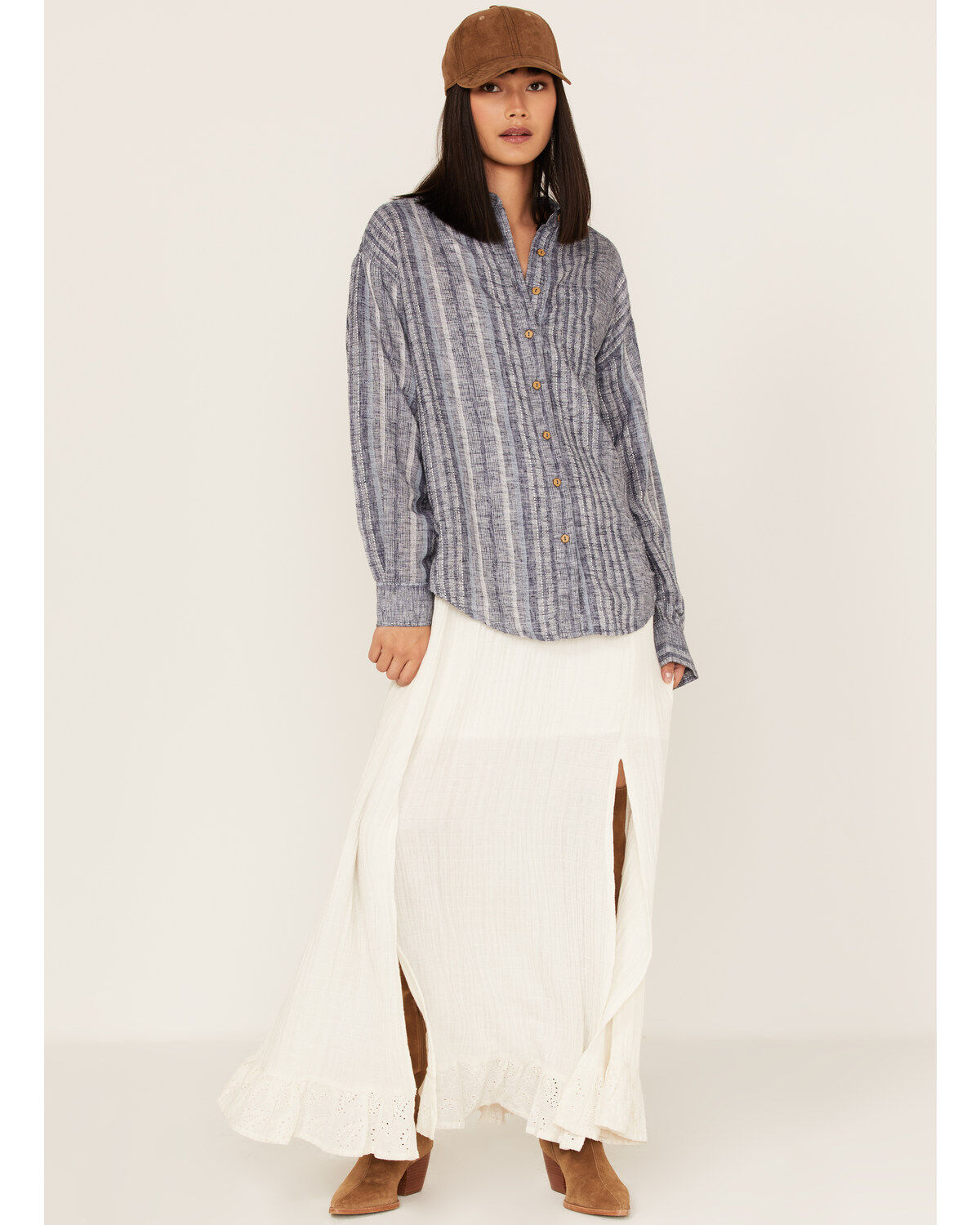 Cleo + Wolf Women's Novelty Stripe Button-Down Long Sleeve Shirt