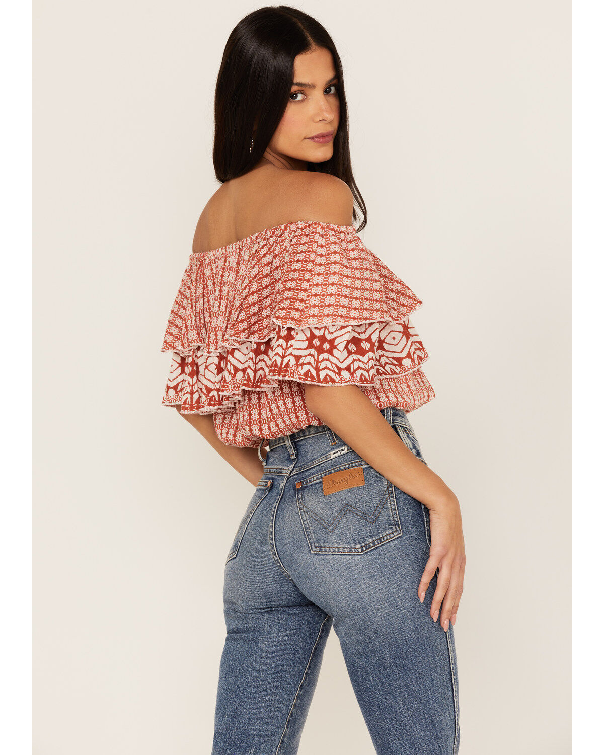 Talisman Women's Road Trip Print Ruffle Off-Shoulder Cropped Top