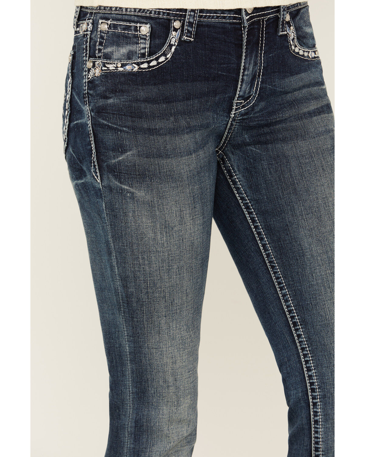 Grace in LA Women's Medium Wash Mid Rise Diamond Pocket Bootcut Stretch Denim Jeans