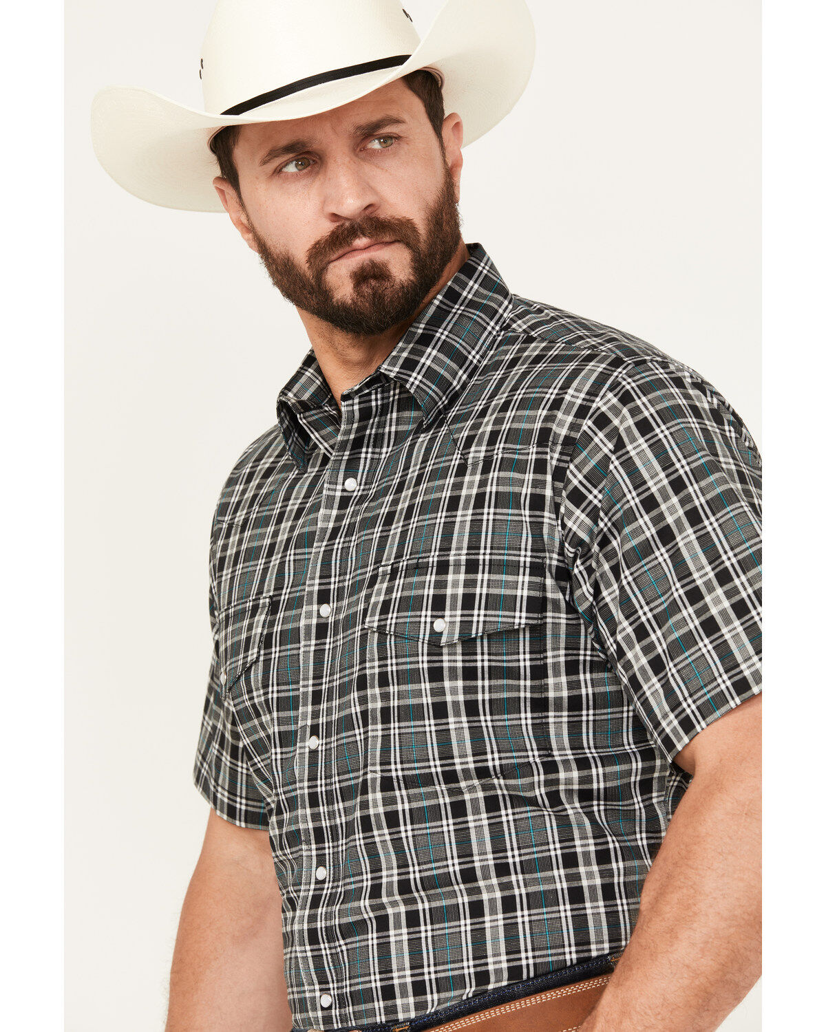Wrangler Men's Wrinkle Resist Plaid Print Short Sleeve Pearl Snap Western Shirt
