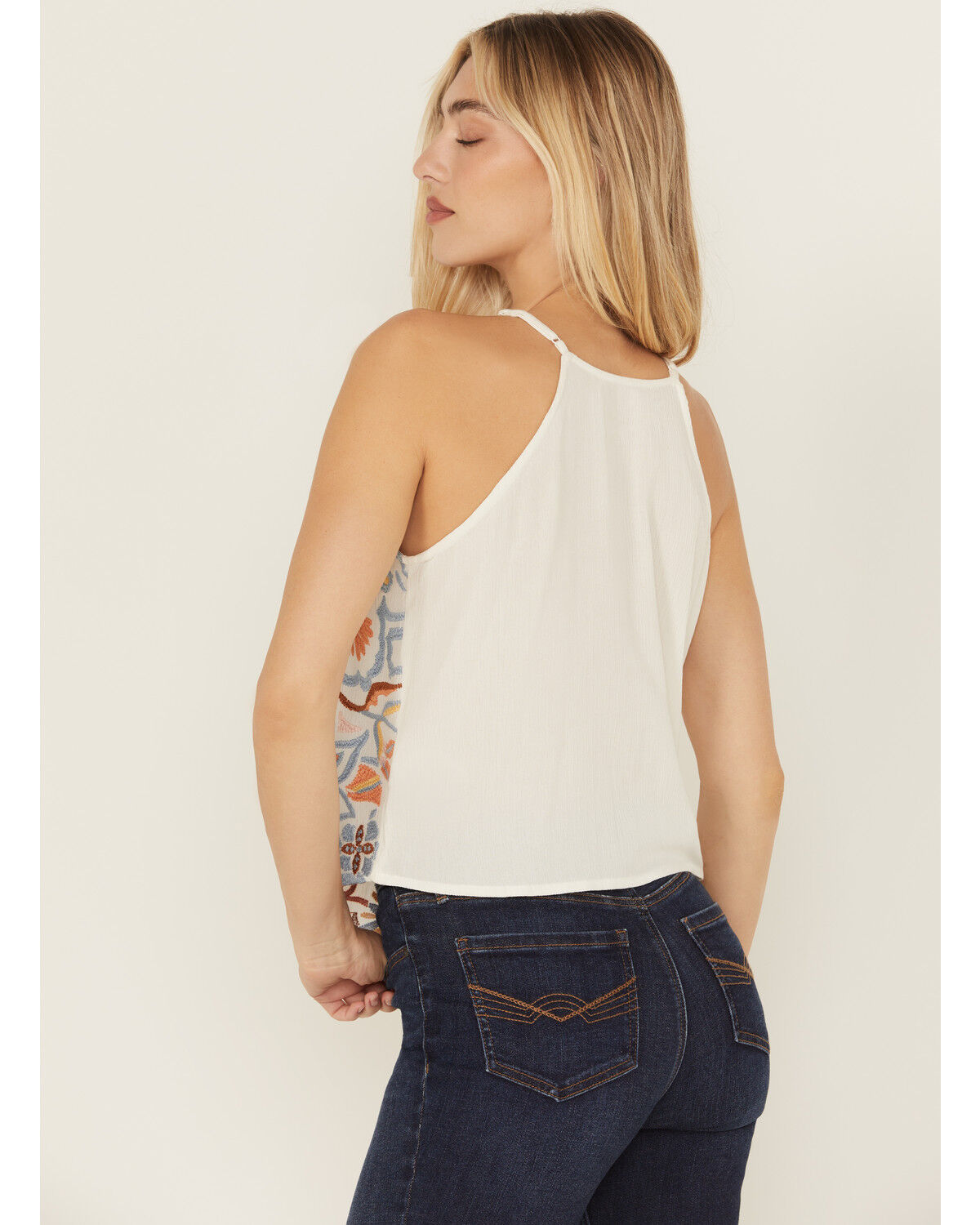 Idyllwind Women's Floral Haze Embroidered Crinkle Tank Top