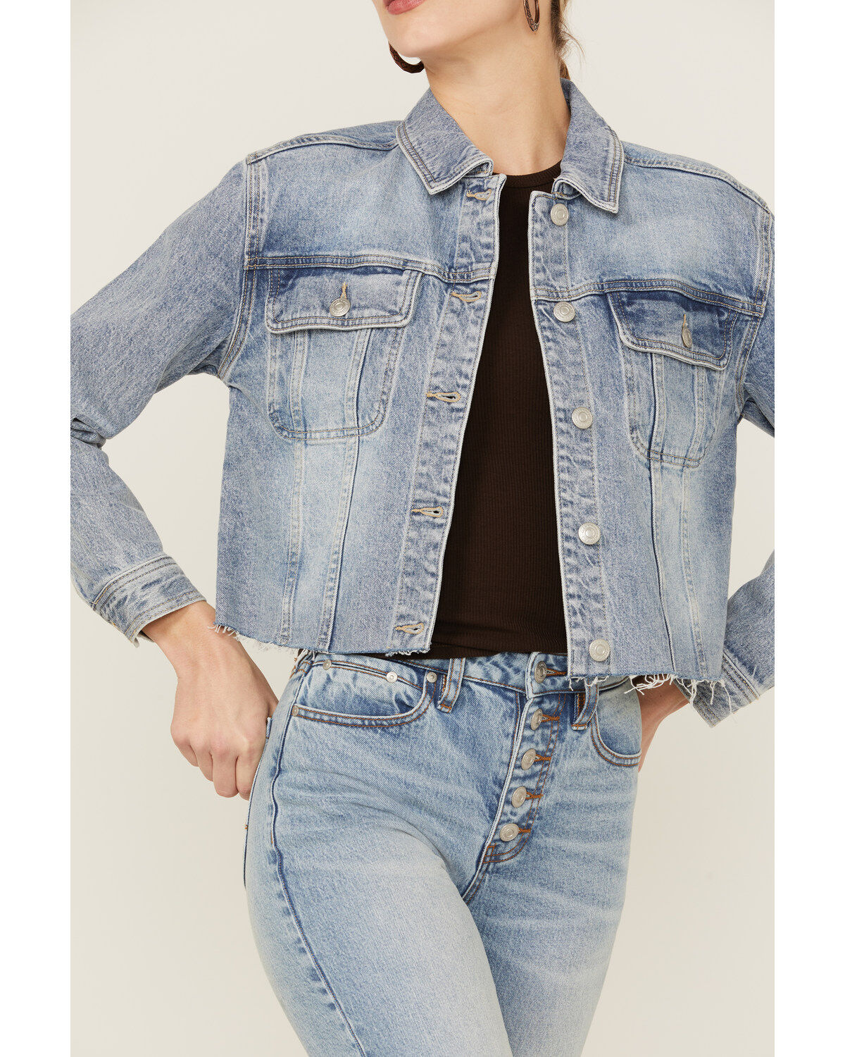 Cleo + Wolf Women's Wilshire Cropped Oversized Denim Jacket