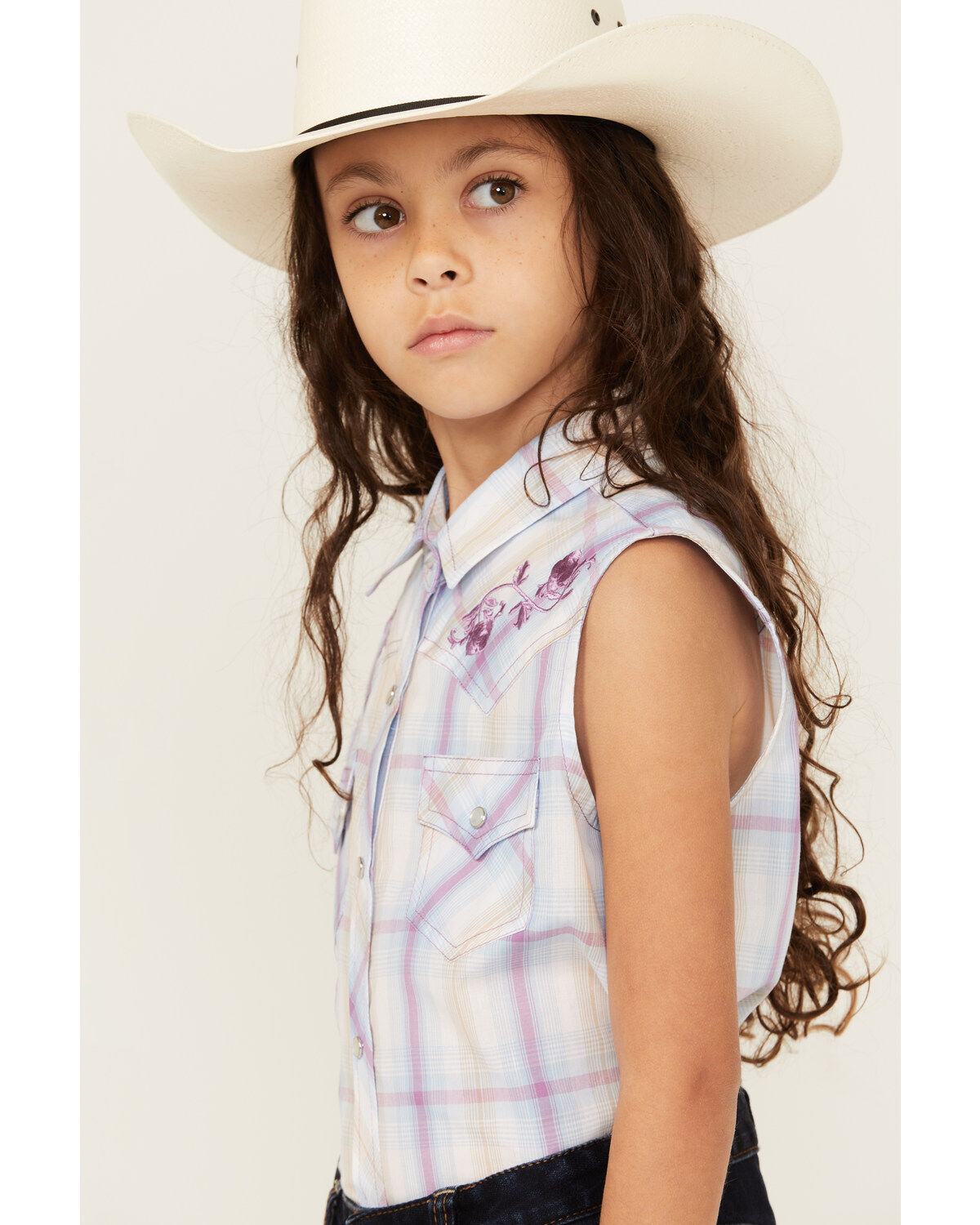 Ely Walker Girls' Plaid Print Embroidered Sleeveless Pearl Snap Western Shirt