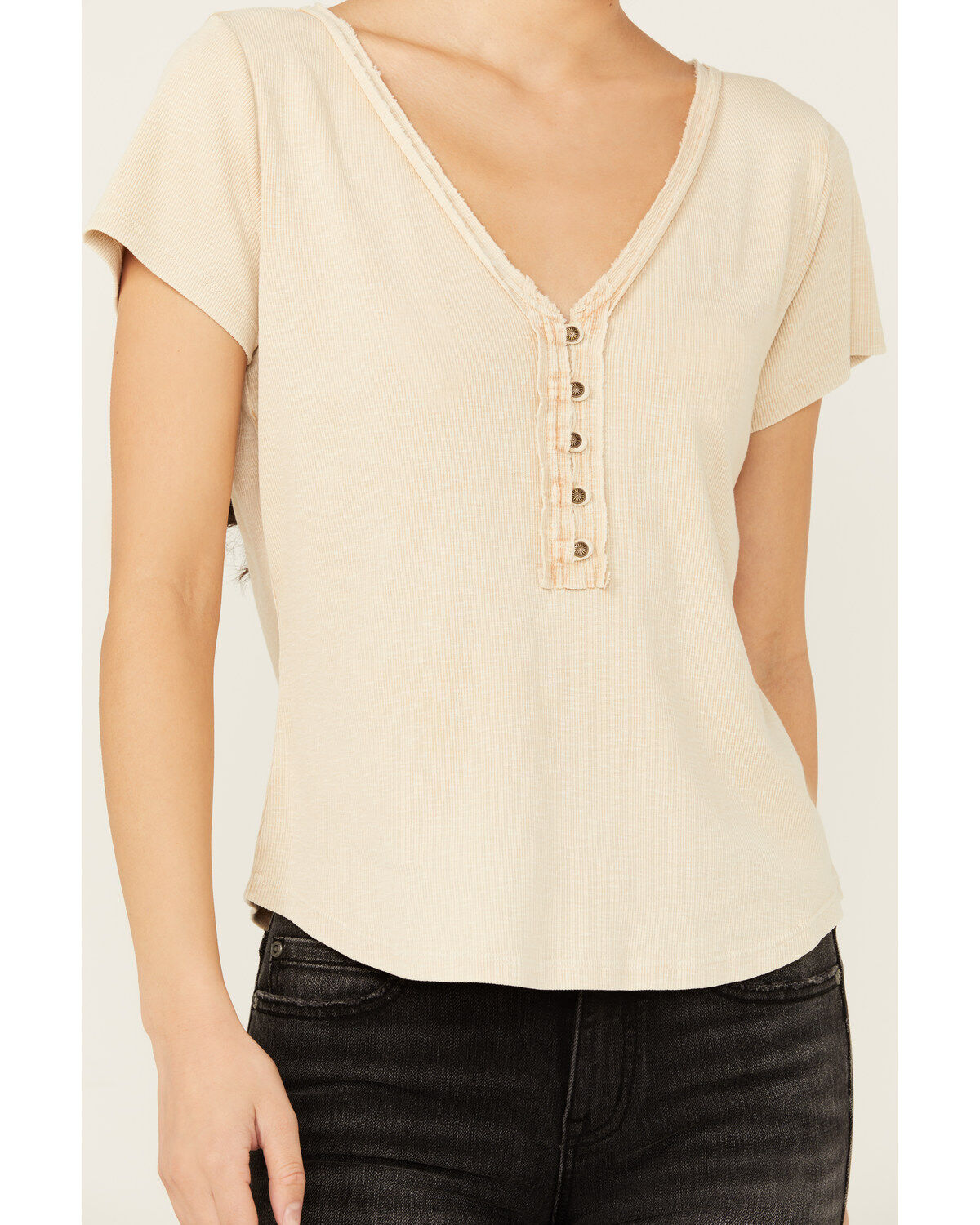 Idyllwind Women's Vaughn Henley Short Sleeve Shirt