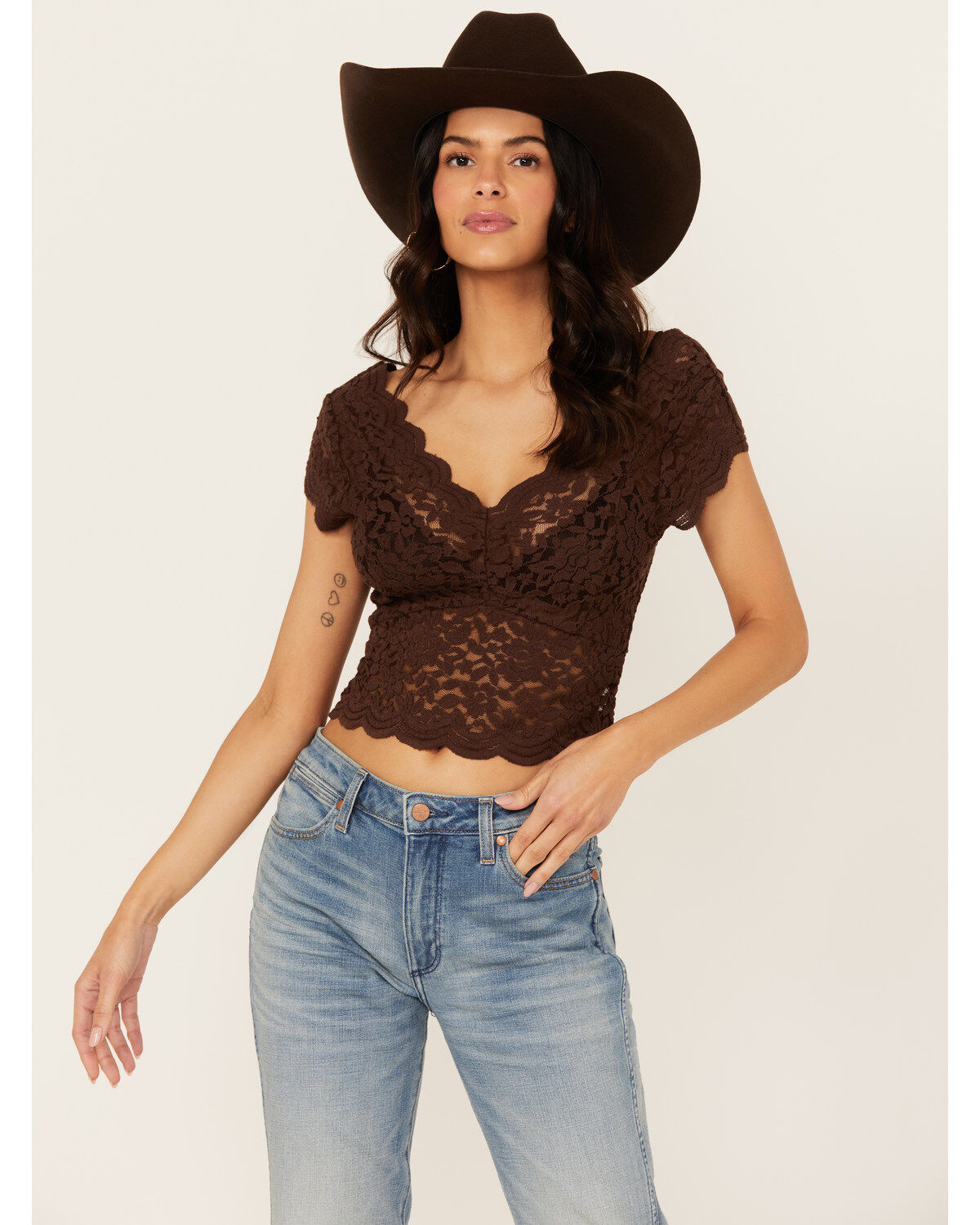 Shyanne Women's Flutter Sleeve Lace Crop Top
