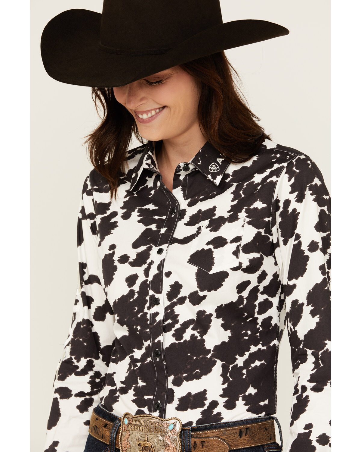 Ariat Women's Cow Print Wrinkle Resist Team Kirby Long Sleeve Button-Down Stretch Western Shirt