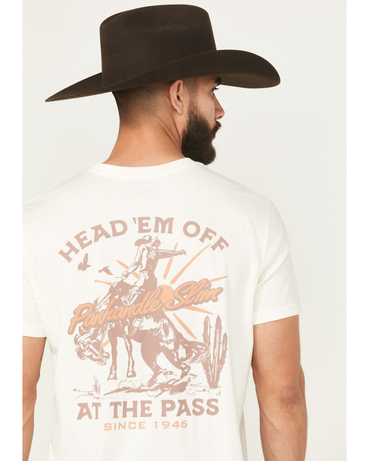 Panhandle Slim Men's Head 'Em Off Short Sleeve Graphic T-Shirt