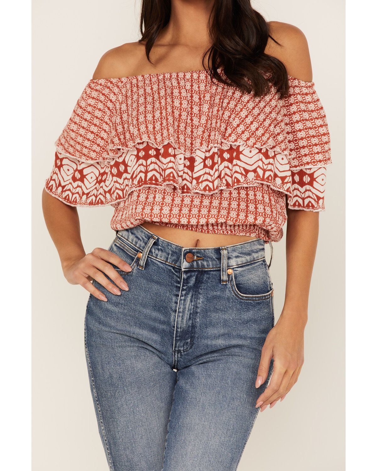 Talisman Women's Road Trip Print Ruffle Off-Shoulder Cropped Top