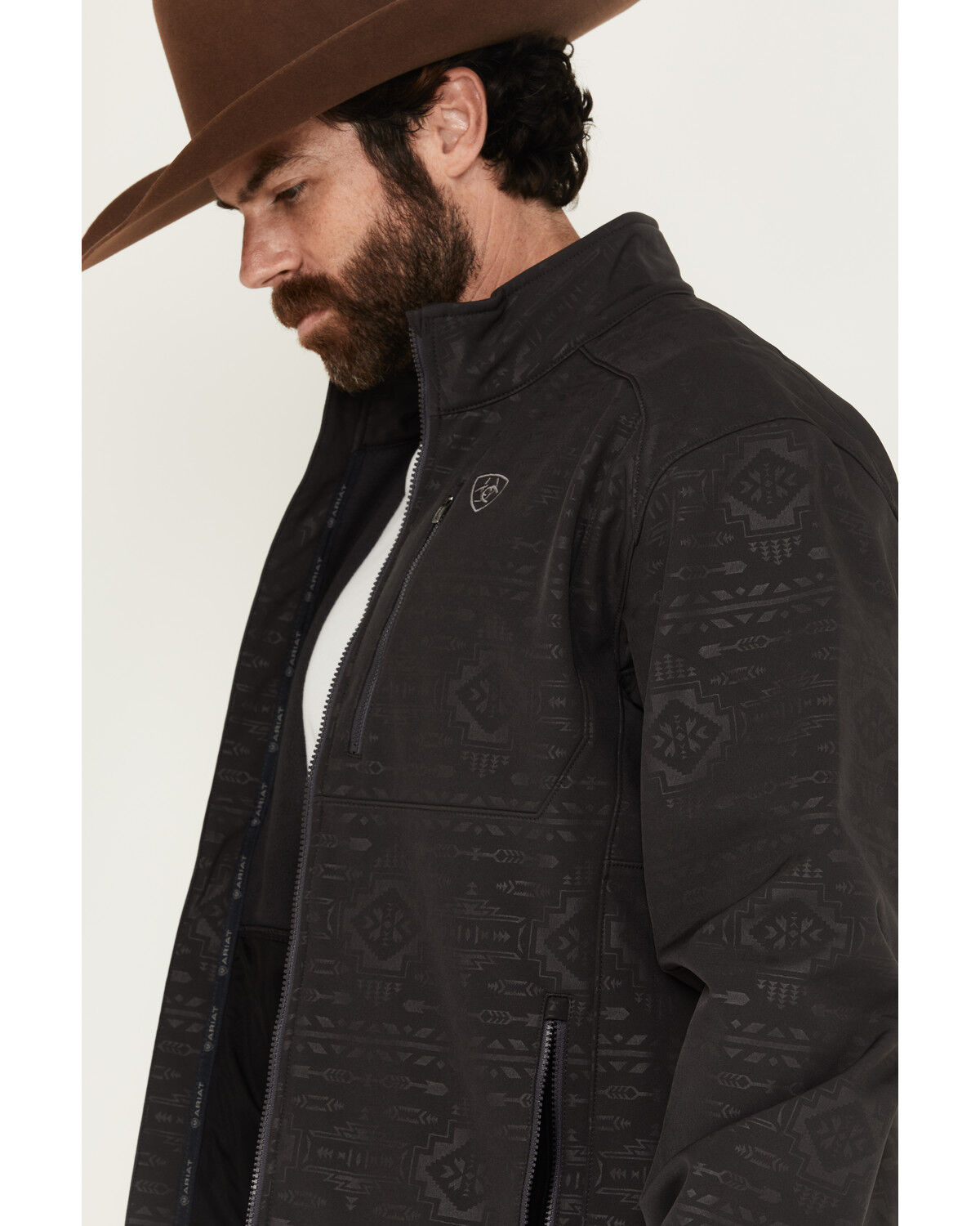 Ariat Men's Phantom Embossed Southwestern Print Logo 2.0 Softshell Jacket