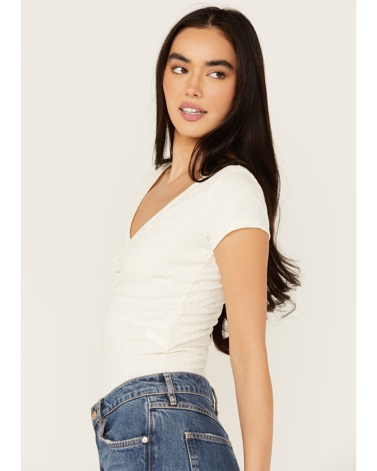 Shyanne Women's V Neck Short Sleeve Stretch Knit Top
