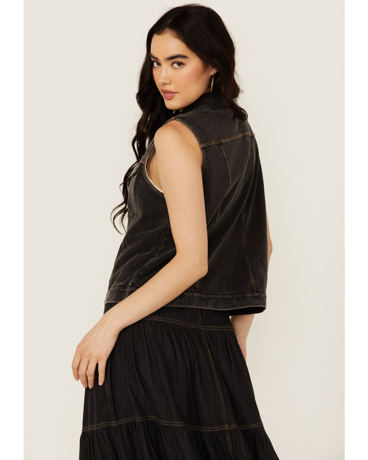 White Crow Women's Washed Knit Vest