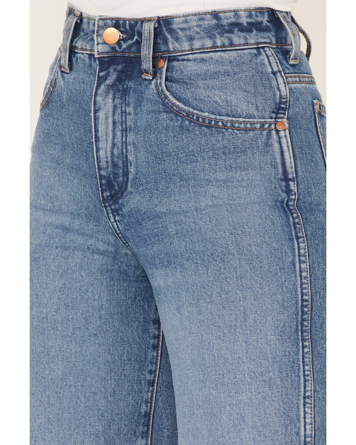 Wrangler Women's Medium Wash High Rise Relaxed Mom Jeans
