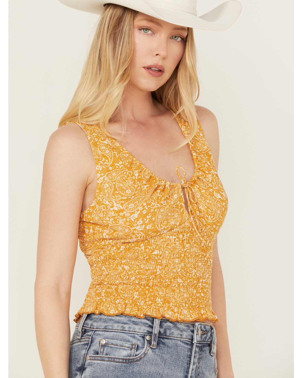 Bila Women's Ditsy Floral Print Cropped Tank Top