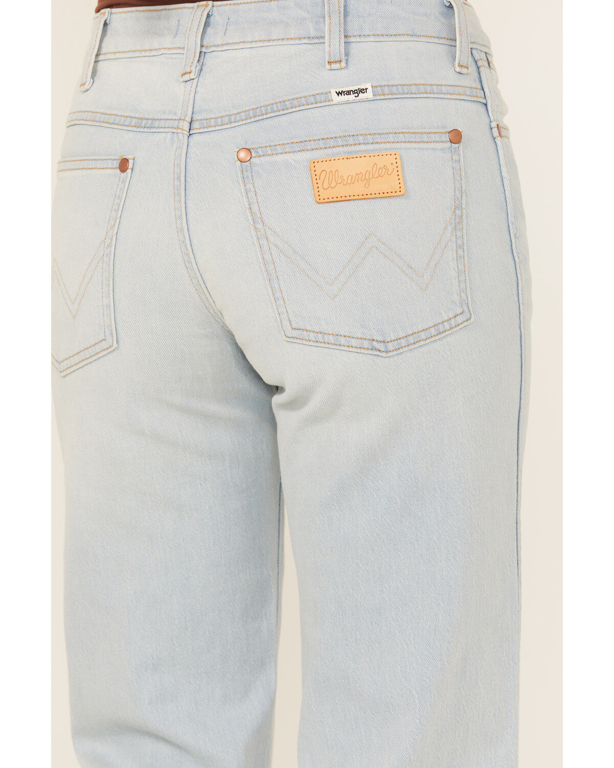 Wrangler Women's Light Wash Wanderer Mid Rise Flare Stretch Denim Jeans