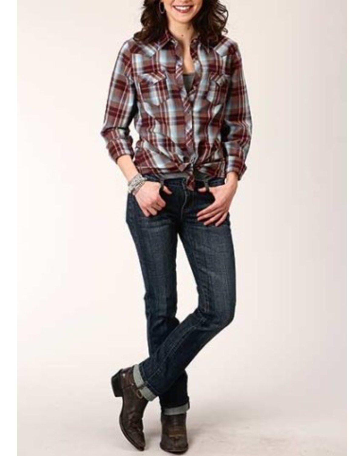 Roper Women's Plaid Print Long Sleeve Snap Western Shirt
