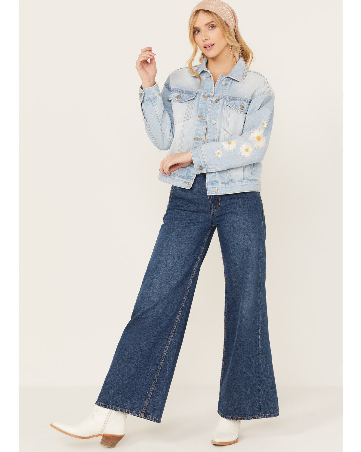 Driftwood Women's Light Wash Daisy Daydreaming Denim Jacket