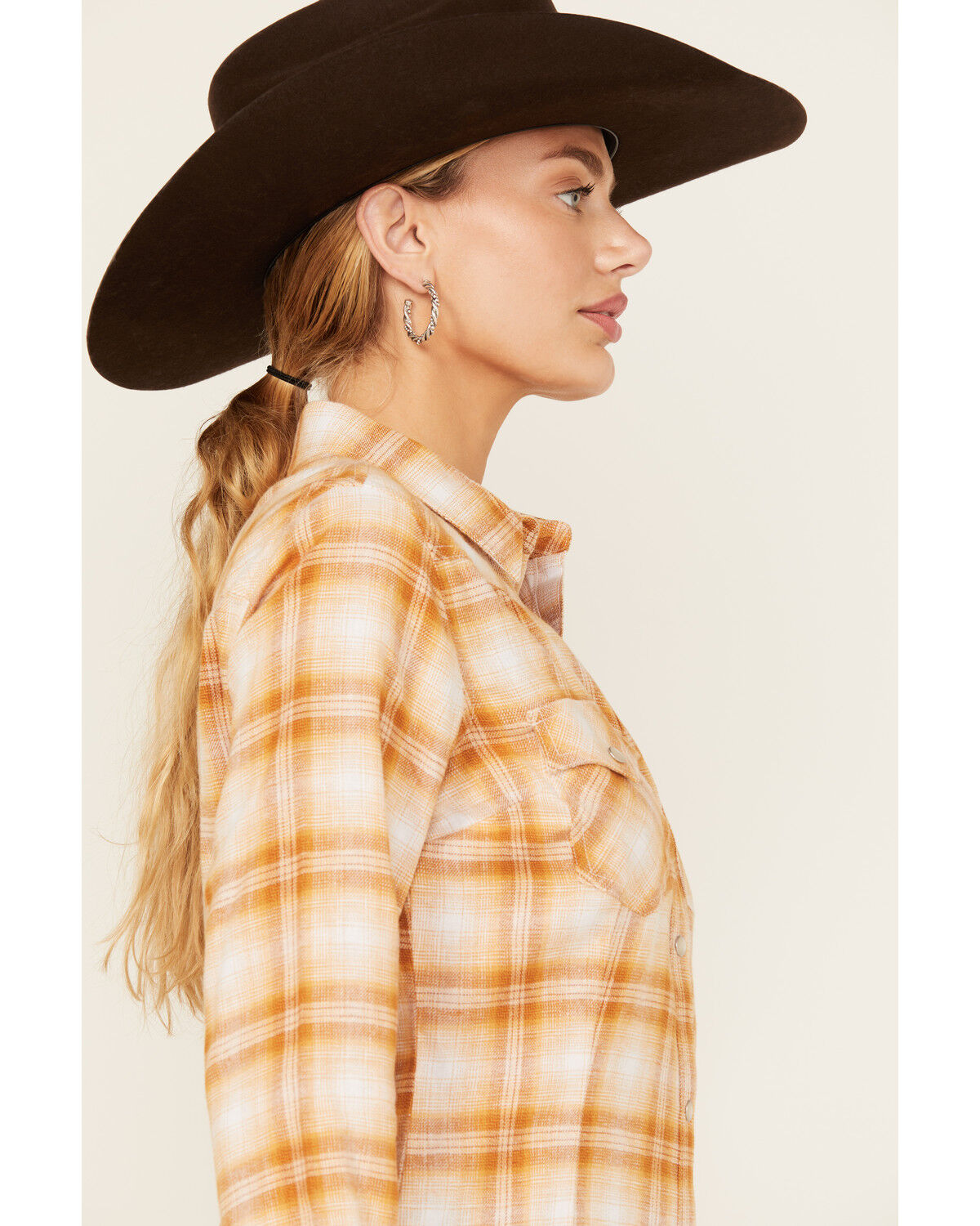 Wrangler Retro Women's Plaid Print Long Sleeve Pearl Snap Flannel Shirt