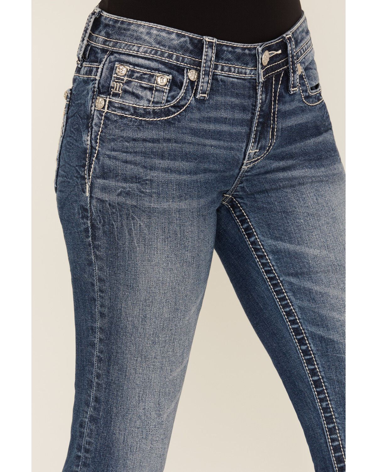 Miss Me Women's Medium Wash Mid Rise Geo Pocket Bootcut Stretch Denim Jeans
