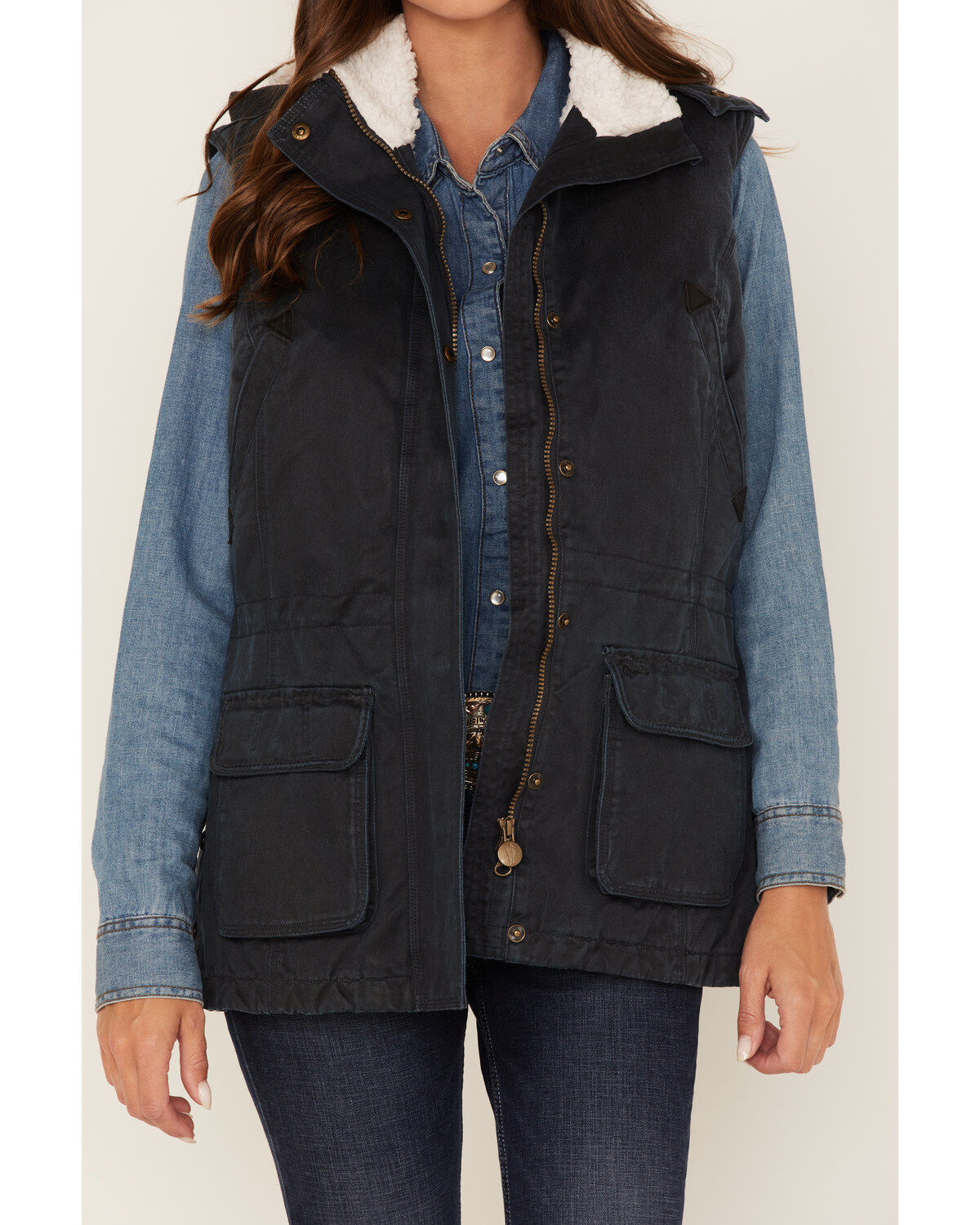 Outback Trading Co Women's Woodbury Vest