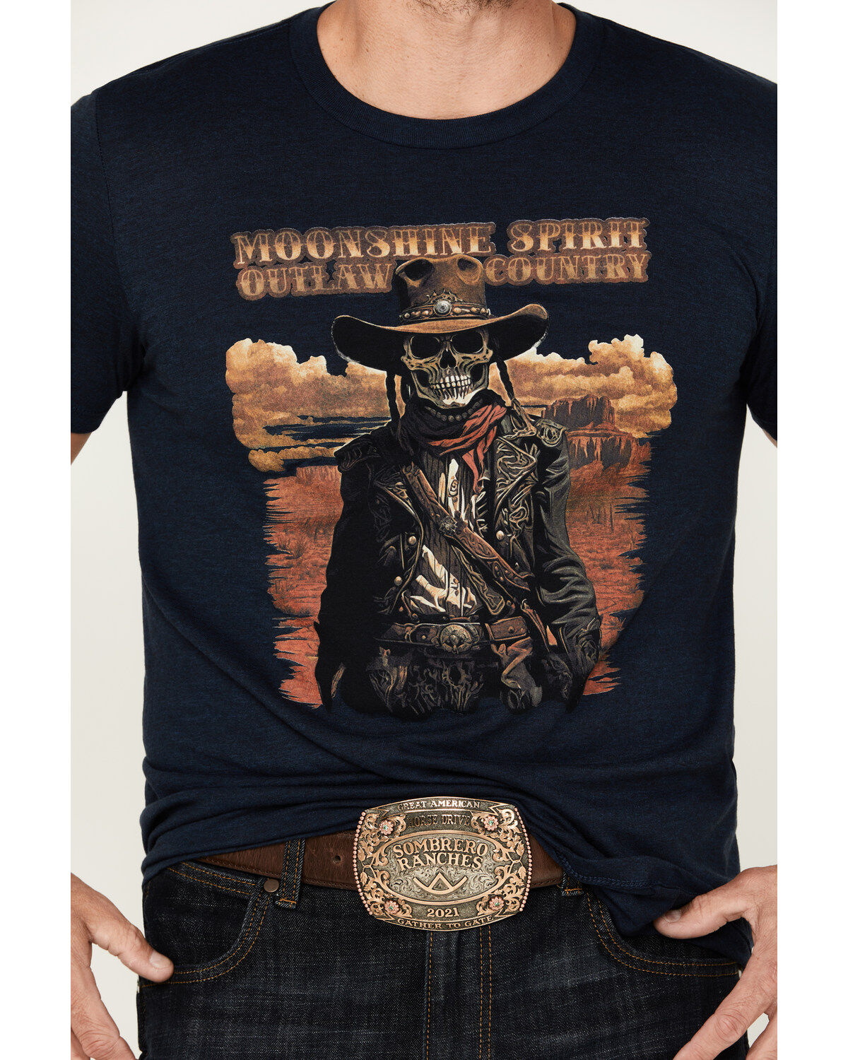Moonshine Spirit Men's Mountain Short Sleeve Graphic T-Shirt