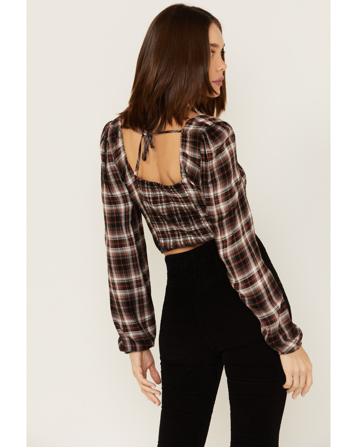 Wild Moss Women's Plaid Print Ruffle Tie Front Crop Top