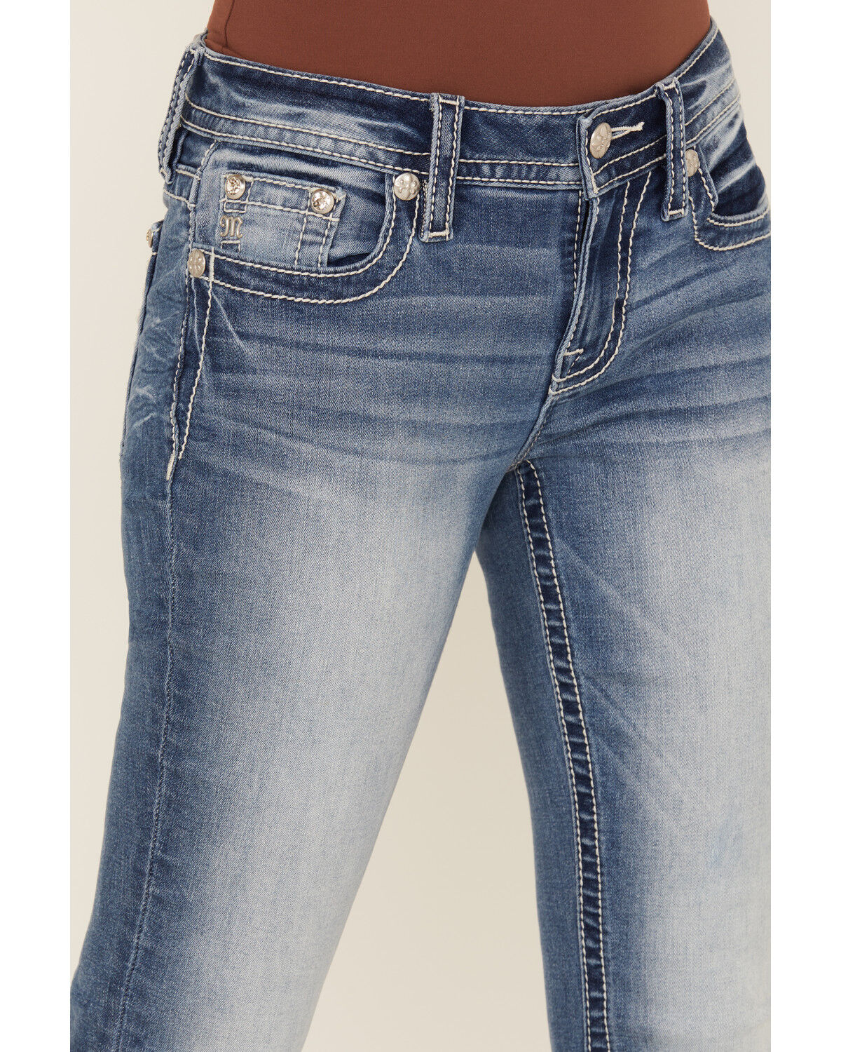 Miss Me Women's Medium Wash Mid Rise Steer Head Bootcut Stretch Denim Jeans