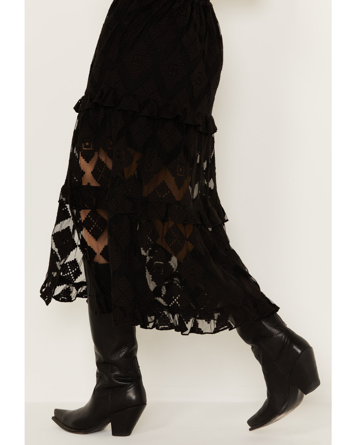 Shyanne Women's Diamond Embroidered Mesh Skirt