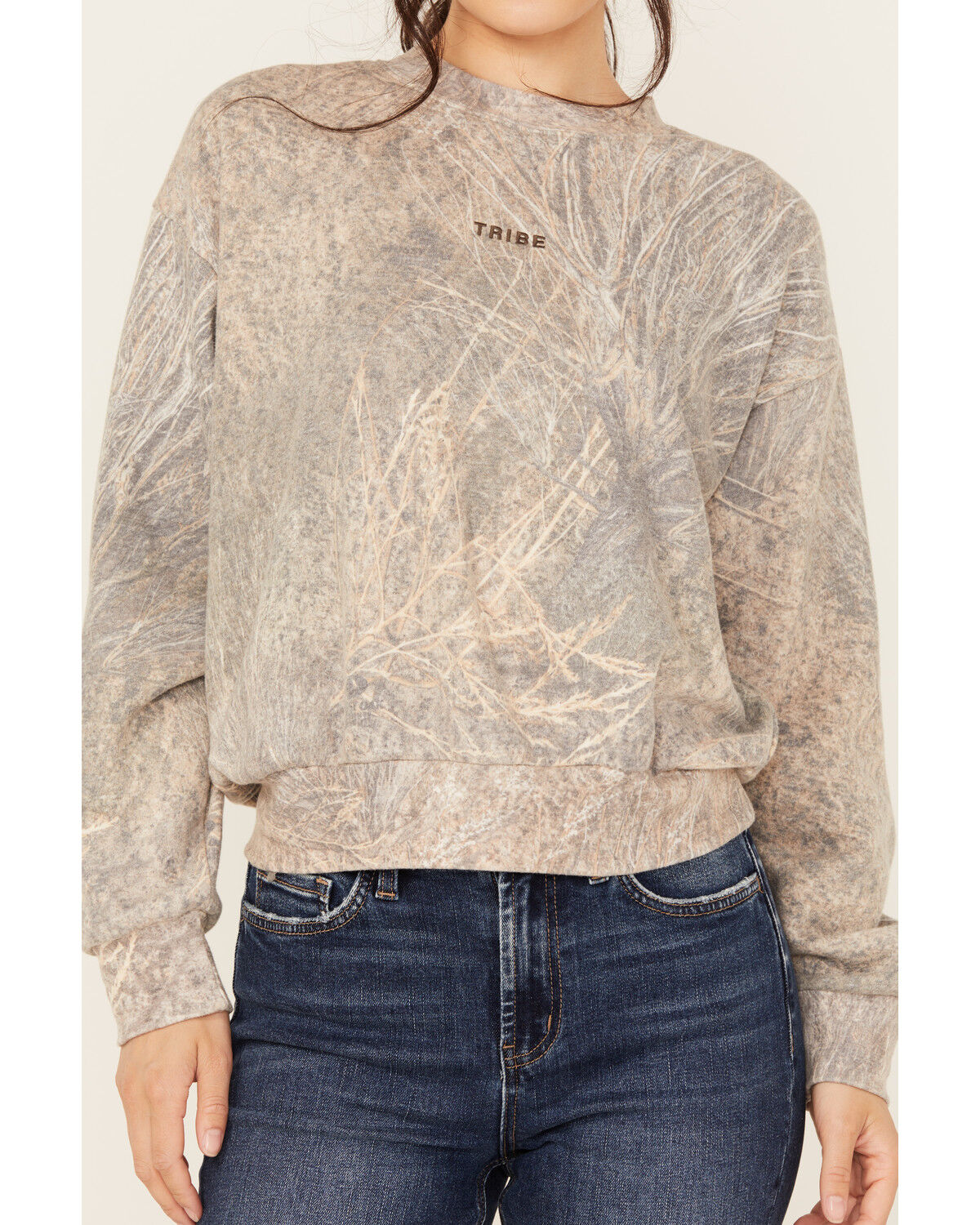 Tribe Kelley Women's Down Yonder Butter Crew