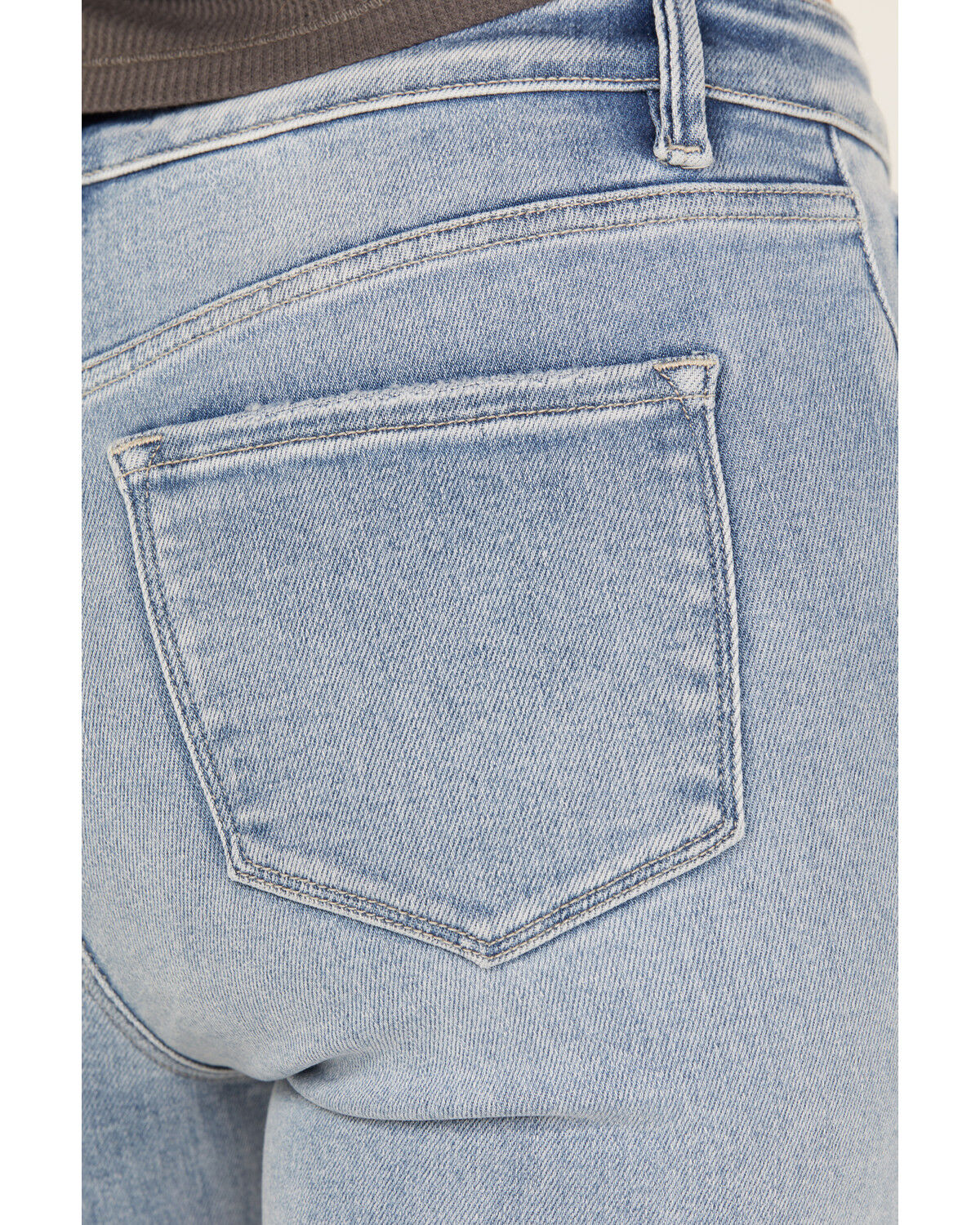 Vervet Women's Light Wash Mid Rise Bootcut Stretch Denim Jeans