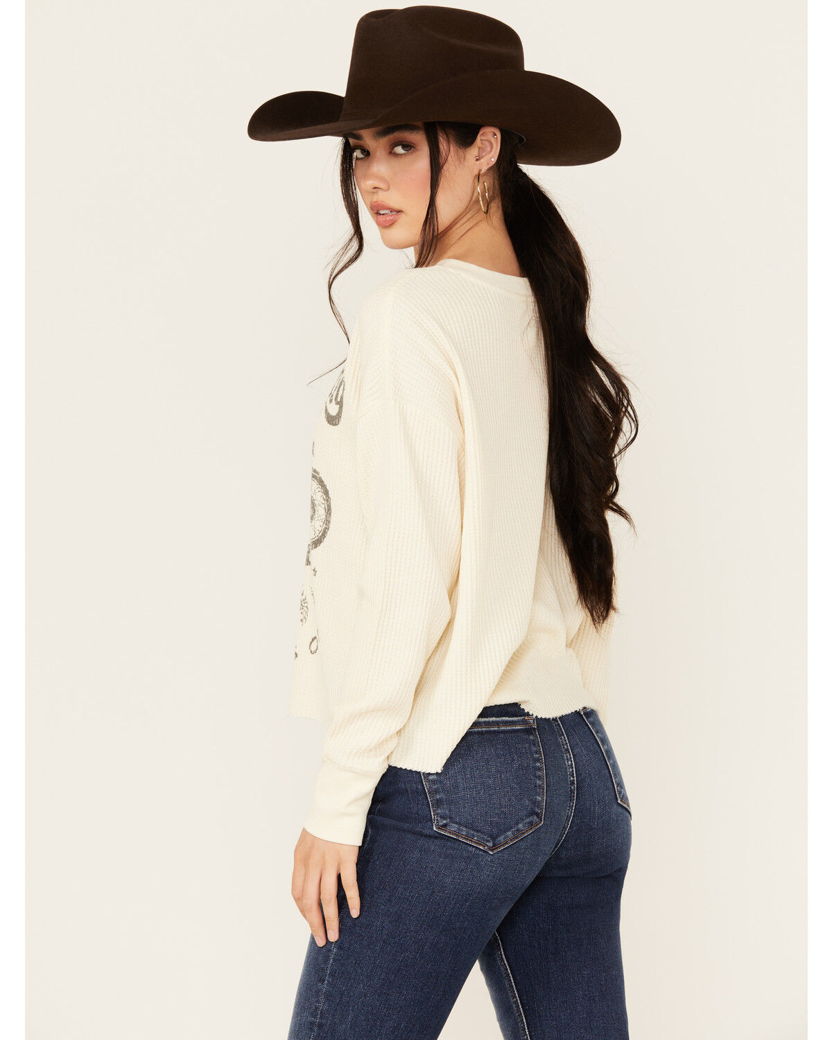 Cleo + Wolf Women's Caden Long Sleeve Waffle Knit Graphic Shirt