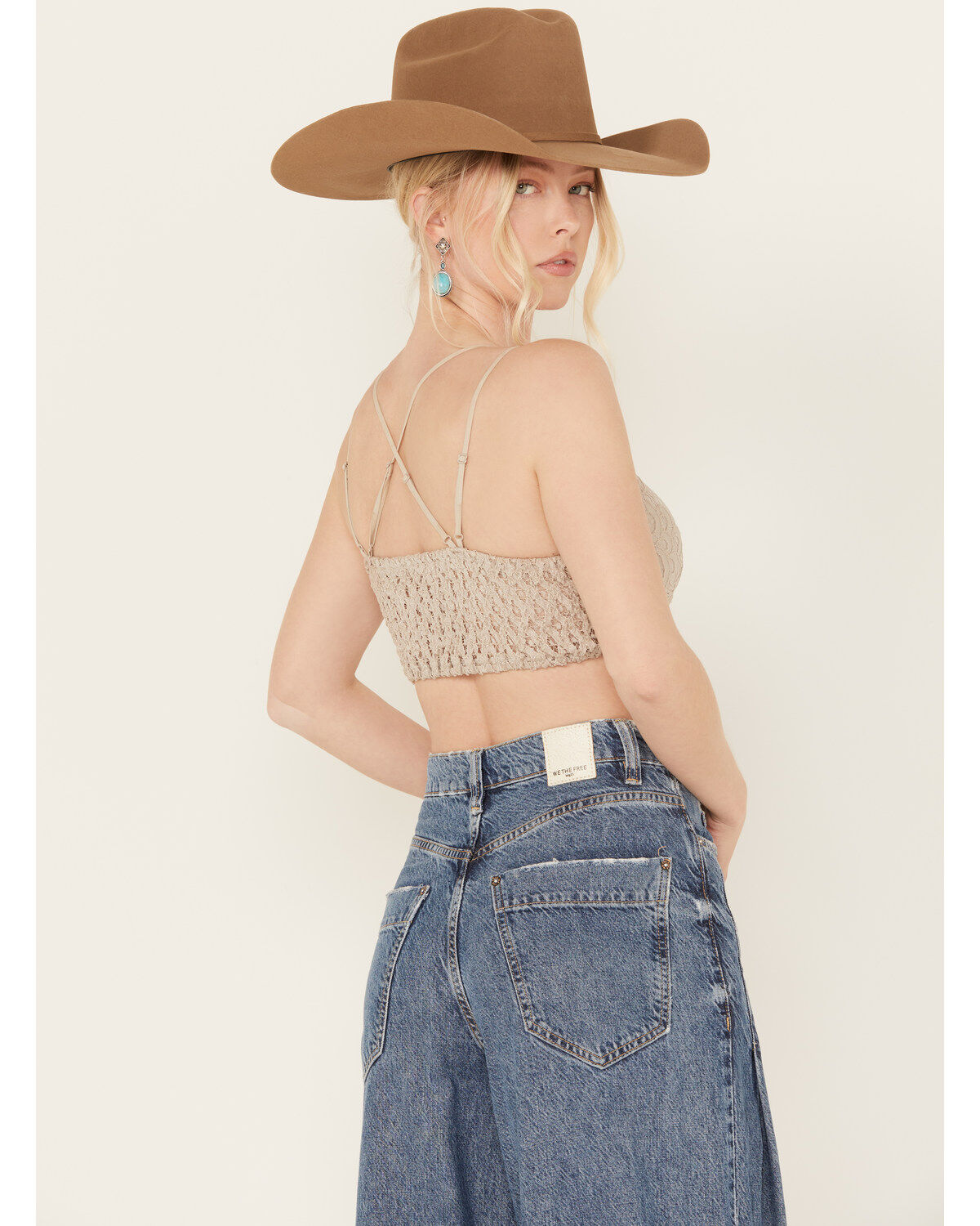 Wishlist Women's Strappy Lace Applique Scallop Lace Bralette