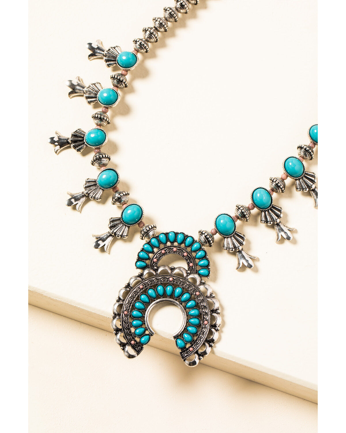 Shyanne Women's In The Oasis Squash Blossom Necklace