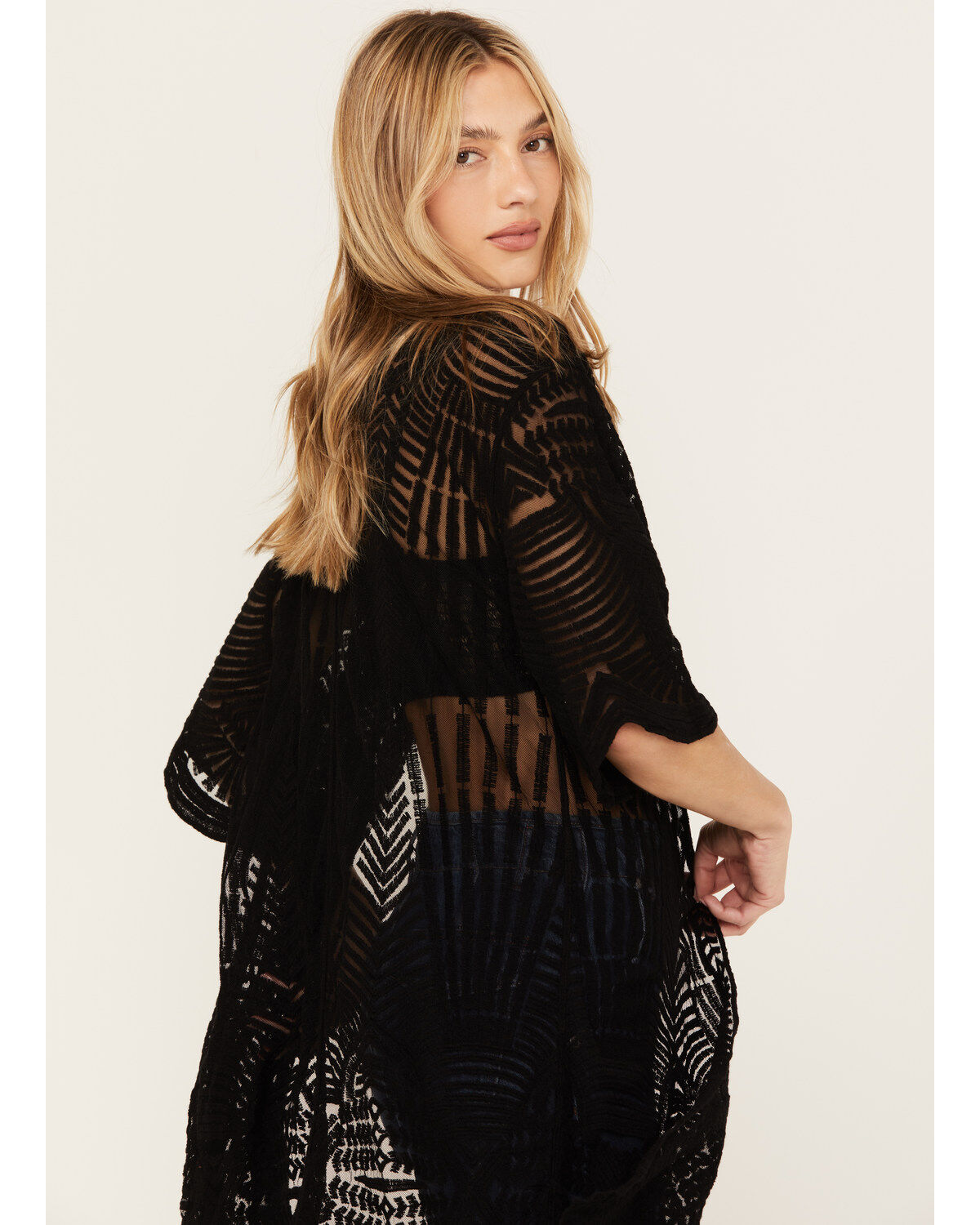 Shyanne Women's Geo Print Lace Short Sleeve Kimono